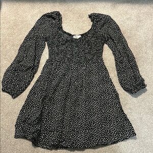 Hollister Black and white dress SZ S